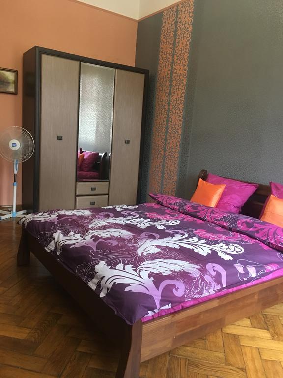 1 Starodubska Apartment Lviv Exteriör bild